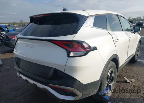 2023 Kia Sportage Lx z USA, uszkodzony, nr VIN KNDPU3AFXP7036237